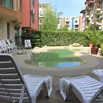 بيت ضيافة Brigantina 3*