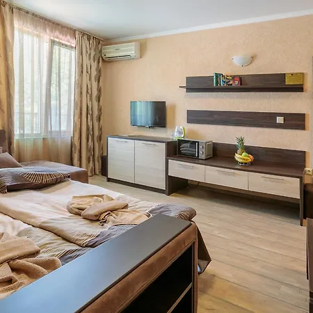Brigantina Guest house