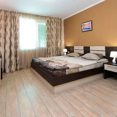 Brigantina 3*