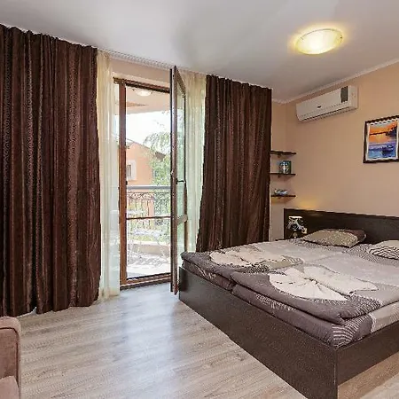 Brigantina Guest house
