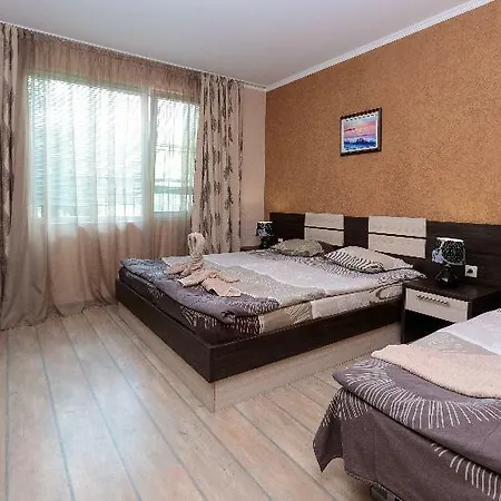Brigantina Guest house 3*
