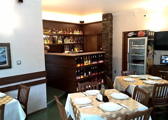 Πανσιόν Brigantina 3*