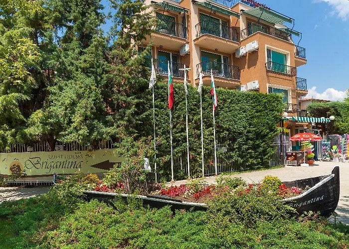 Brigantina Πανσιόν