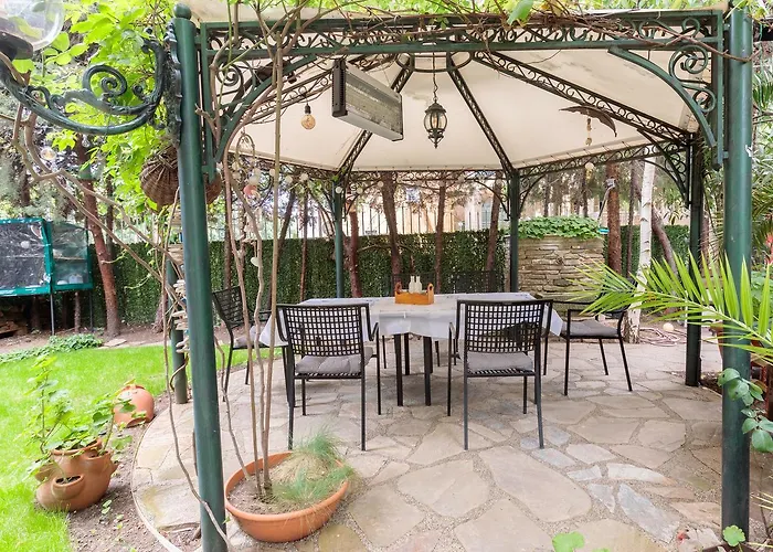 Brigantina Πανσιόν 3*