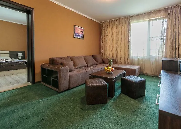 Brigantina Νεσέμπαρ