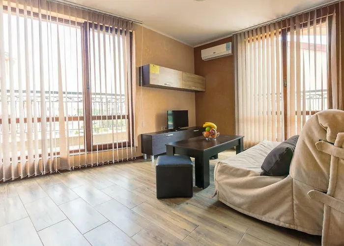 Brigantina Πανσιόν